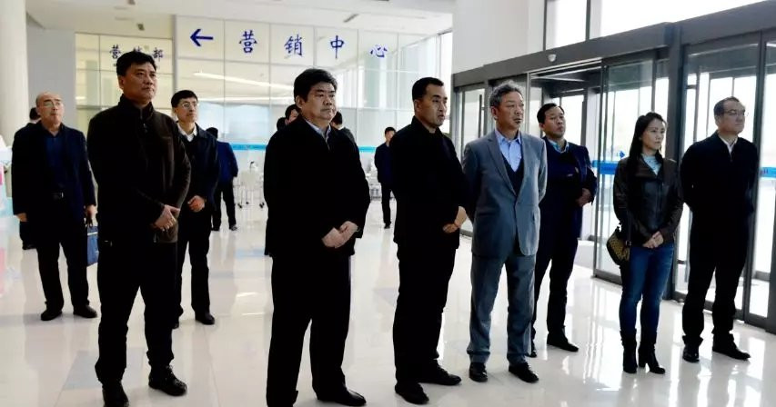 市委常委、統(tǒng)戰(zhàn)部部長李家良陪同客人到濱州市(圖1)
